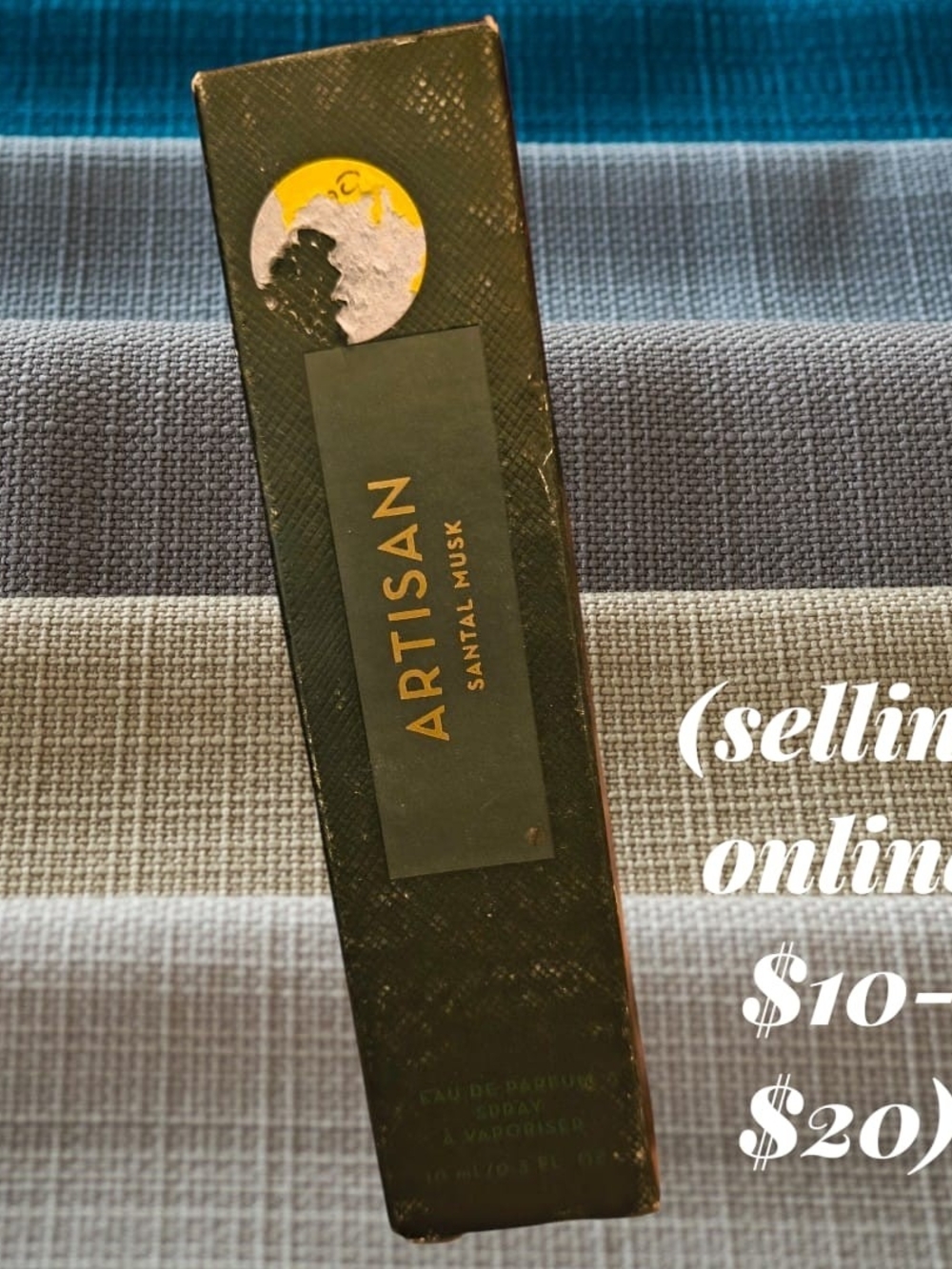 Artisan Santal Musk Boxed Fragrance - Dark Green & Gold